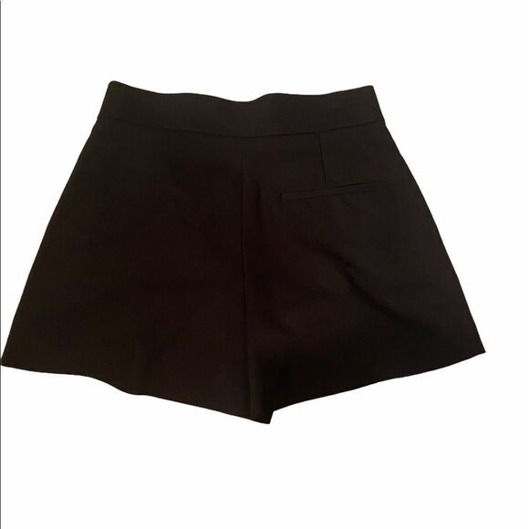 Zara  Black Shorts Size Small Pleated - Picture 2 of 10